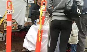 Accusa vecchie troie rumene Nikki Ferrari in macchina
