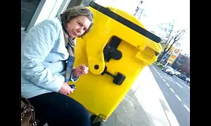 Vergine Anale Vergine umiliato dal belle mature porche suo fidanzato
