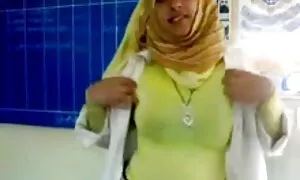 Silvia Santez troie mature italiane ha recentemente incontrato uno zio